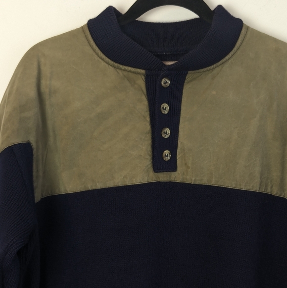 Filson • Henley Sweater 710 - Picture 2 of 14